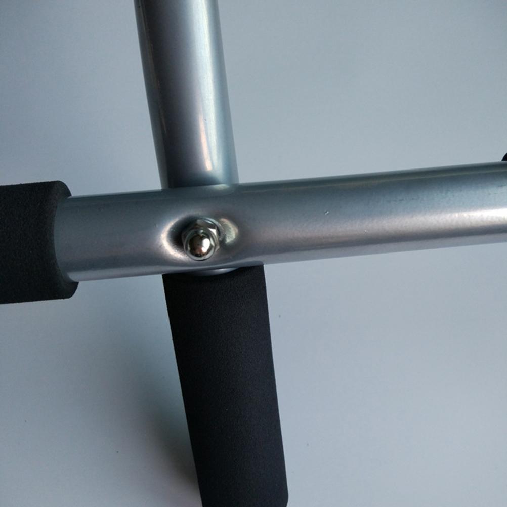 Barre de traction et de dips intérieure réglable